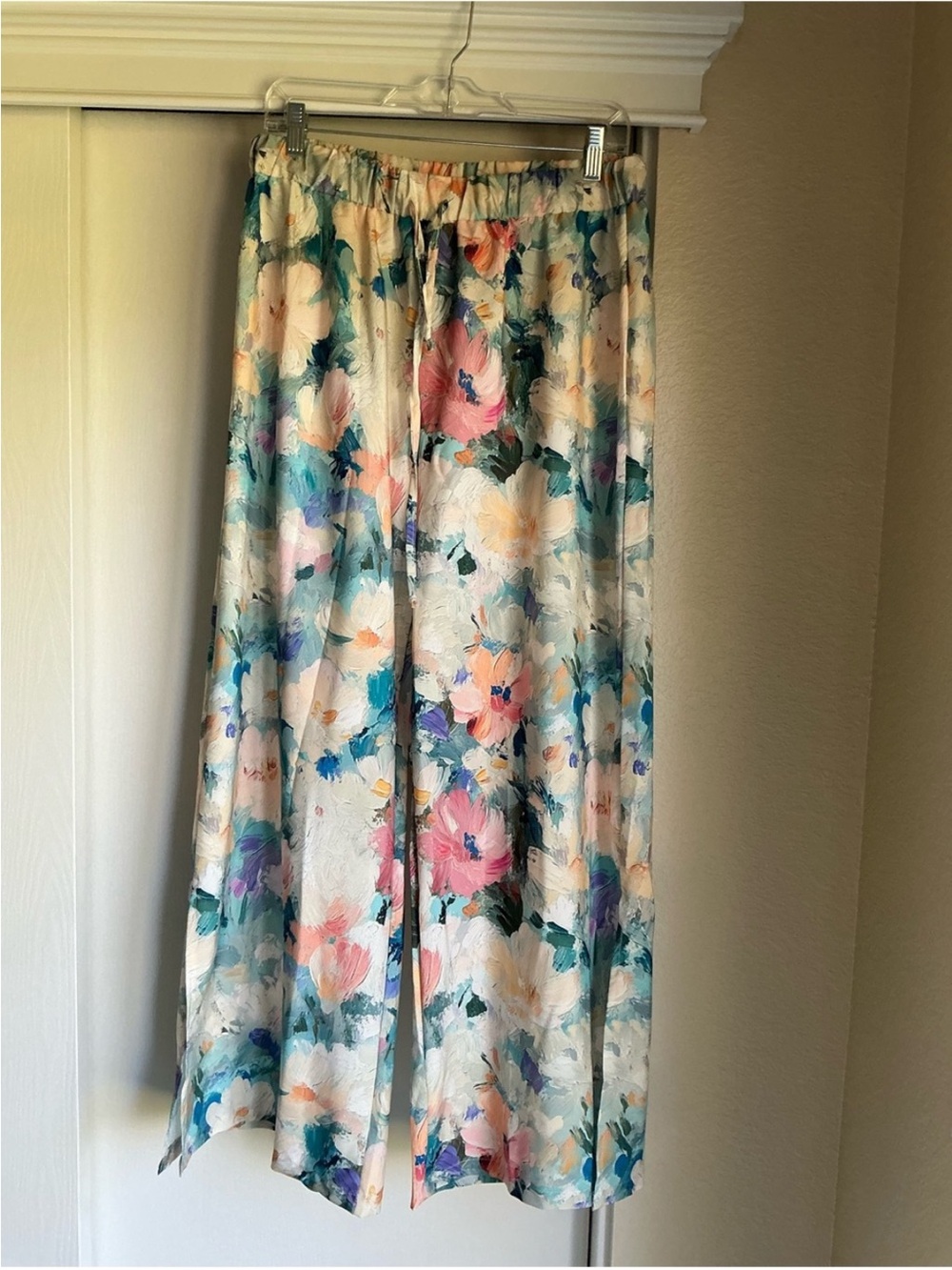 Floral Pastel wide leg pants